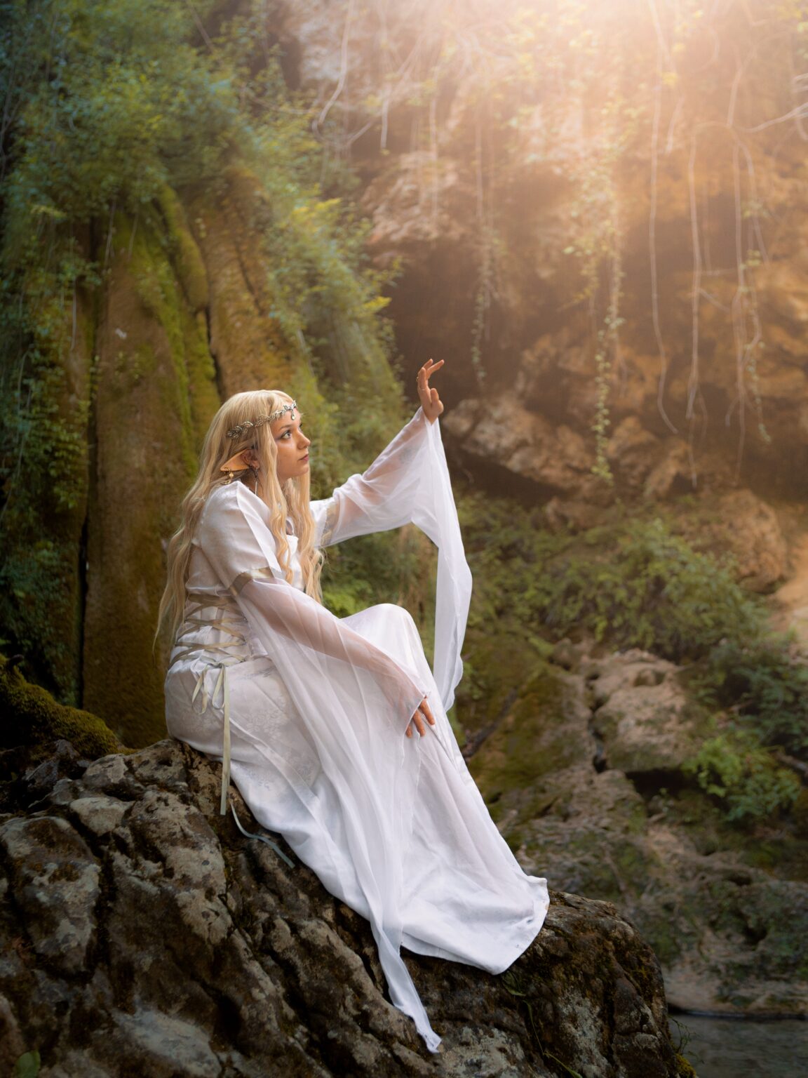 CleliaJallet-220725-Leen-09-5457 – Copie Shooting photo séance artistique portrait cosplay Lord of the Rings Seigneur des anneaux Photographe Photographie féérique Ariège